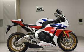 HONDA CBR1000RR SPECIAL EDITION 2015 SC59