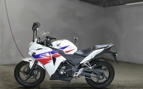 HONDA CBR250R MC41