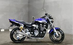 YAMAHA XJR1300 2002 RP03J