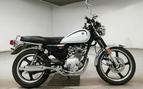 YAMAHA YB125SP PCJL