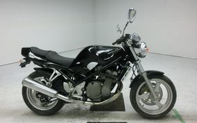 SUZUKI BANDIT 250 GJ74A