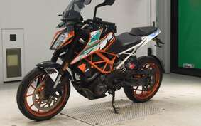 KTM 390 DUKE 2018 JPJ40