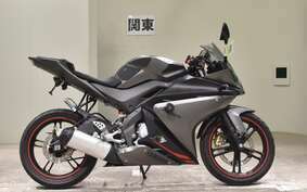 YAMAHA YZF-R125 RE06