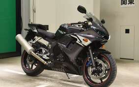 YAMAHA YZF-R6 2004 RJ09