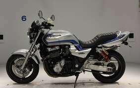 HONDA CB1300SF SUPER FOUR 1999 SC40