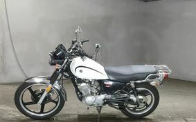 YAMAHA YB125SP PCJL