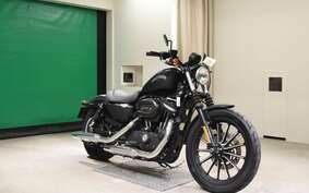 HARLEY XL883N 2013 LE2