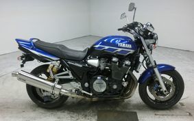 YAMAHA XJR1300 2002 RP03J