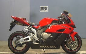 HONDA CBR1000RR 2004 SC57