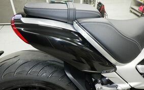 TRIUMPH ROCKET III R 2023