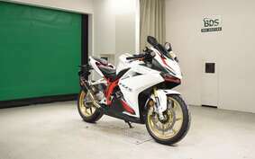 HONDA CBR250RR A MC51