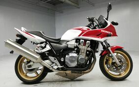 HONDA CB1300SB SUPER BOLDOR 2005 SC54