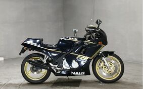 YAMAHA FZR250 2KR