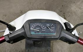 SUZUKI ADDRESS V100 CE11A