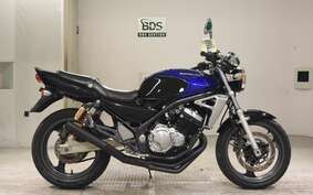 SUZUKI GSX250FX ZR250C