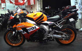 HONDA CBR1000RR 2007 SC57