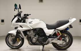 HONDA CB400 SUPER BOLDOR VTEC 2009 NC42