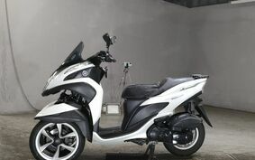 YAMAHA TRICITY 125 SE82J