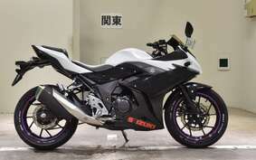 SUZUKI GSX250R DN11A