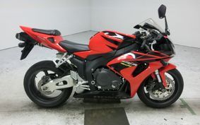 HONDA CBR1000RR 2006 SC57