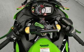 KAWASAKI ZX-25R ZX250E