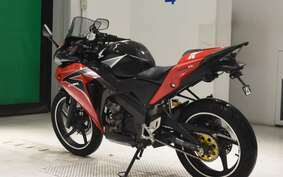 HONDA CBR125R JC50