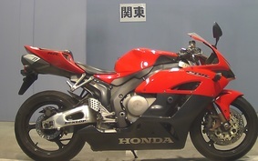 HONDA CBR1000RR 2005 SC57