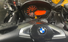 BMW R1100R 2018 0C04