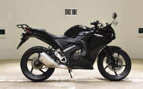 HONDA CBR125R JC50