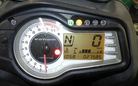 SUZUKI DL650 ( V-Strom 650 ) A 2012