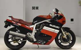 SUZUKI GSX-R750 1985 GR71F