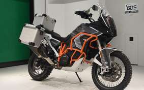 KTM 1290 SUPER ADVENTURE R 2022