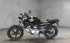 HONDA VTR 250 MC33