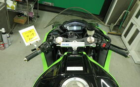 KAWASAKI ZX-10R Ninja 2011