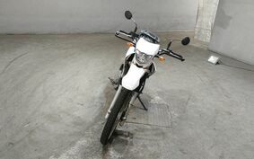 YAMAHA XTZ125E 不明