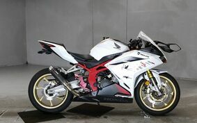 HONDA CBR250RR MC51