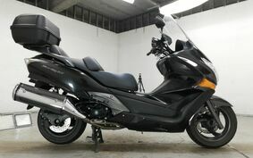 HONDA SILVER WING 400 GT 2011 NF03