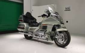 HONDA GL1500 GOLD WING SE 2000 SC22