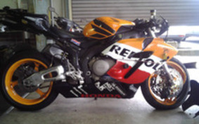 HONDA CBR1000RR 2004 SC57