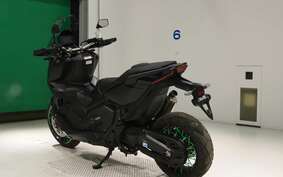 HONDA X-ADV 750 2023 RH10