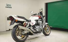 HONDA CB1300SF SUPER FOUR 2002 SC40