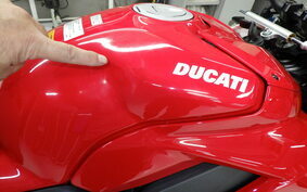 DUCATI STREETFIGHTER V4 S 2023