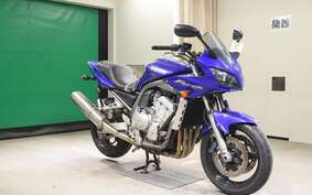 YAMAHA FZS1000 FAZER 2002 RN06