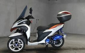 YAMAHA TRICITY 125 SE82J