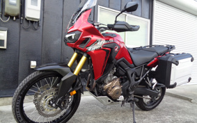 HONDA CFR1000 AfricaTwin 2017 SD04