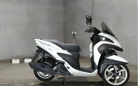 YAMAHA TRICITY 125 SE82J