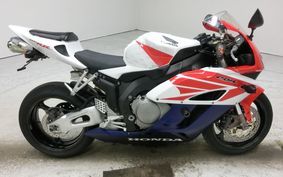 HONDA CBR1000RR 2004 SC57