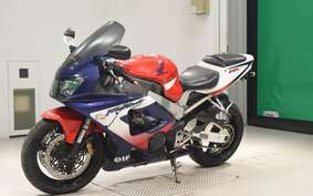 HONDA CBR900RR 3 2000 SC44