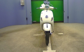 VESPA LX125