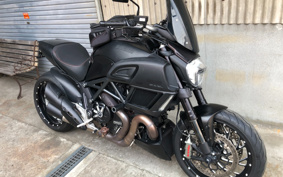 DUCATI  DUCATI DIAVEL DARK 2015 ZDMG105JAEB